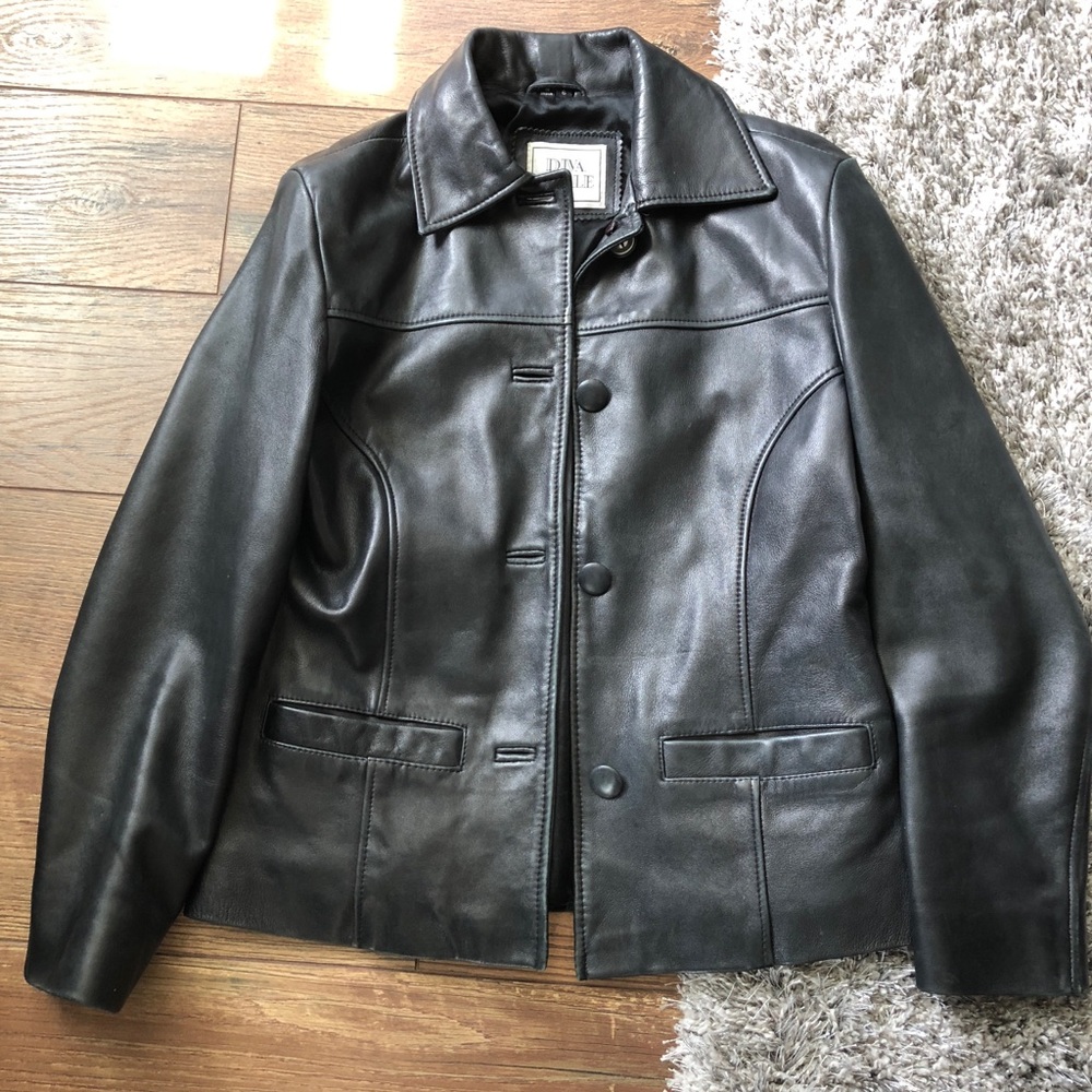 Diva pelle women’s black leather jacket size 6